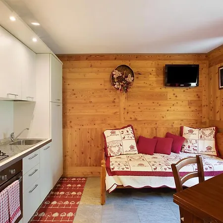 Maison Grange 2 *