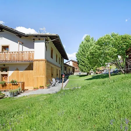 Maison Grange 2 * Gressan